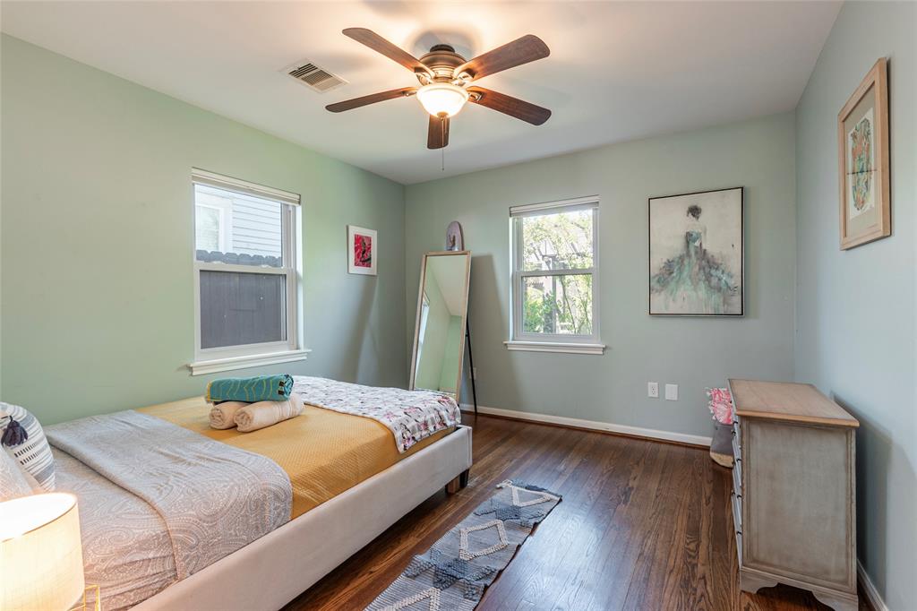 1911 35th Street, Galveston, Texas image 9