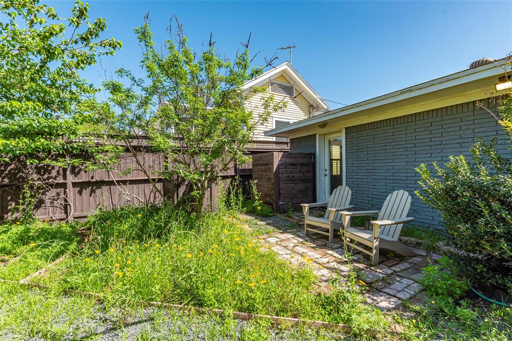 1911 35th Street, Galveston, Texas image 15