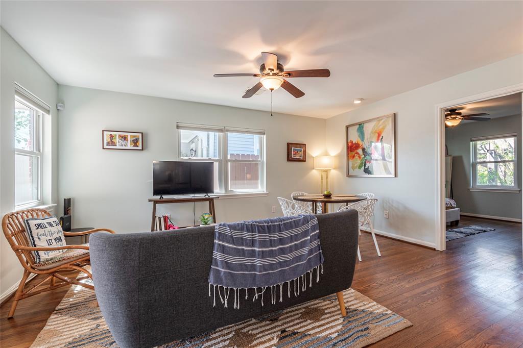 1911 35th Street, Galveston, Texas image 3