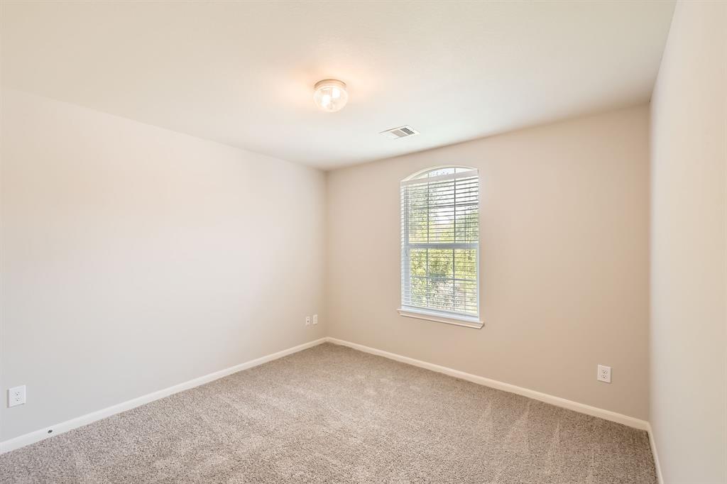 7607 Friesian Meadow Lane, Humble, Texas image 16