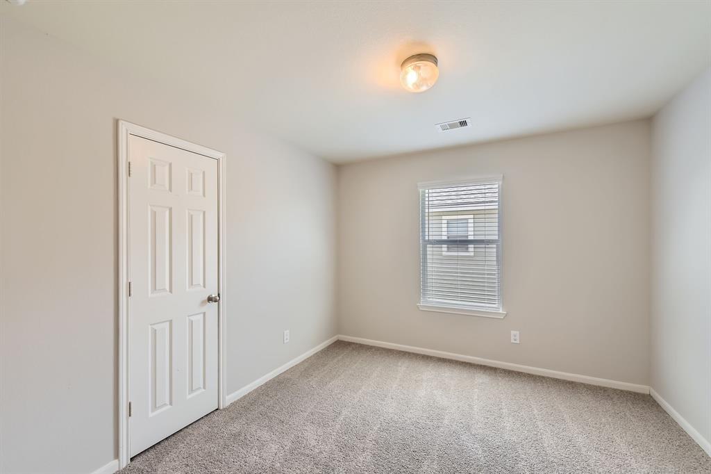 7607 Friesian Meadow Lane, Humble, Texas image 18