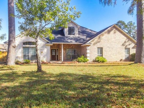 A home in Lufkin