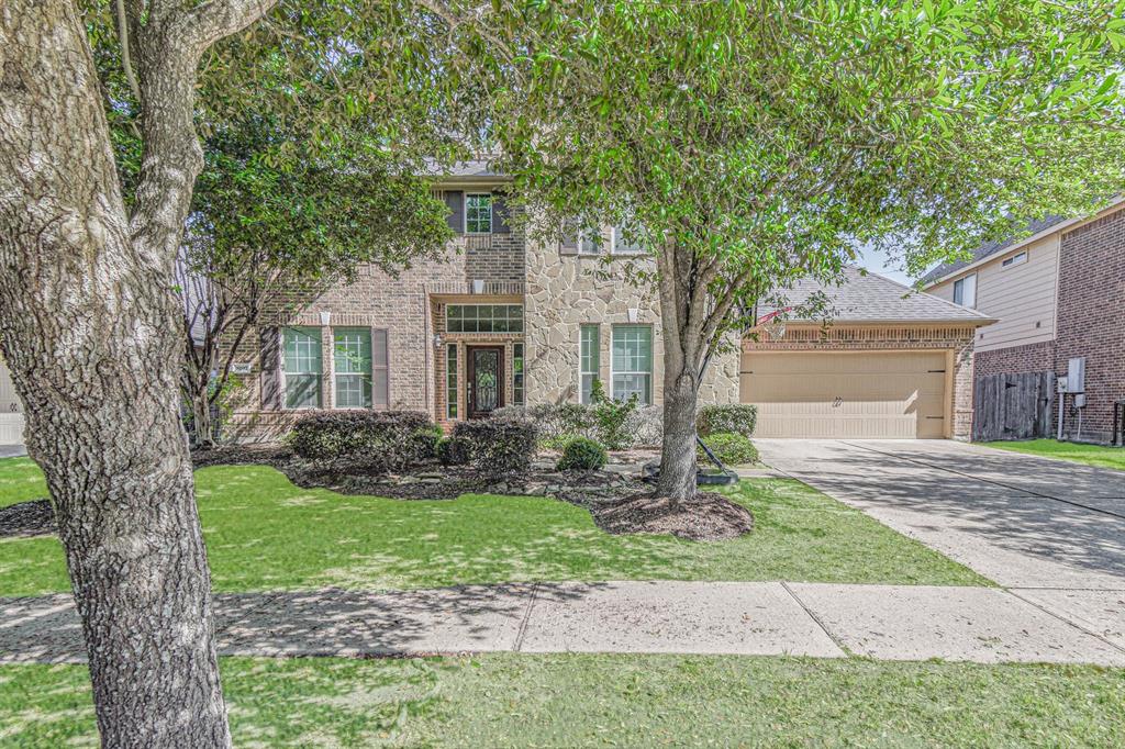 3210 Vintage View Lane, Pearland, Texas image 2