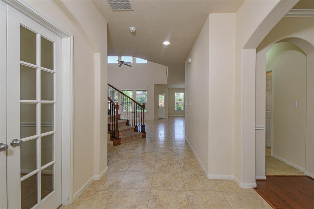 3210 Vintage View Lane, Pearland, Texas image 4
