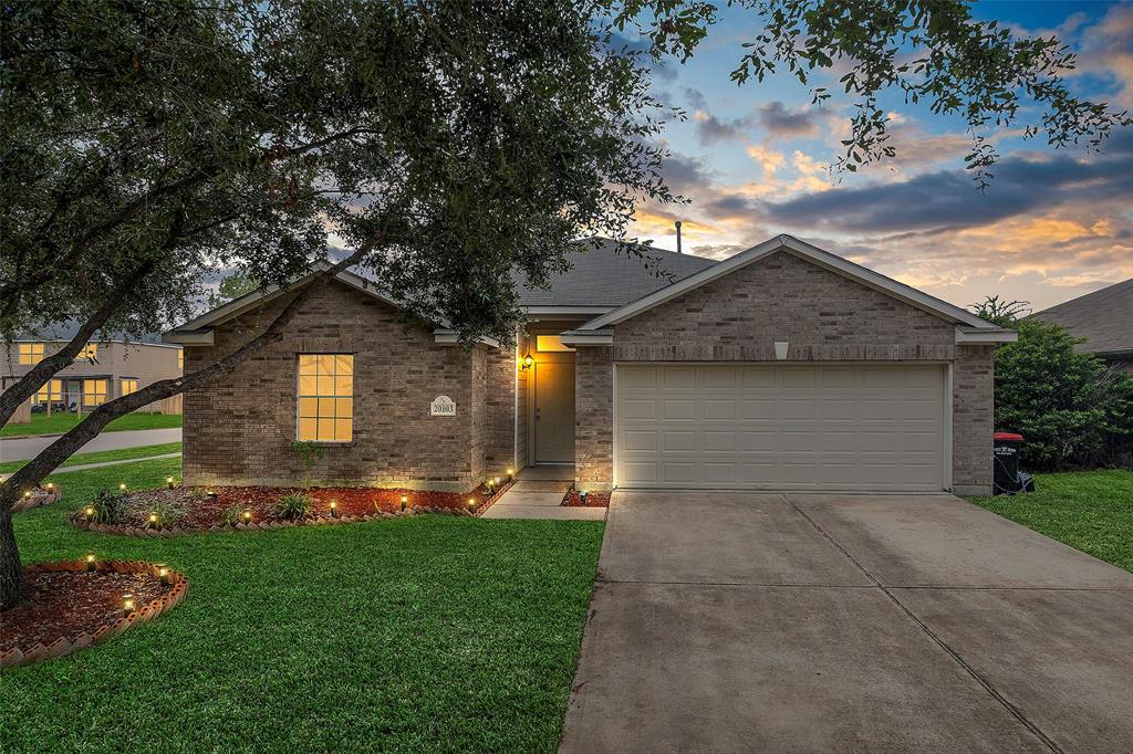 20103 Lakespire Drive, Katy, Texas image 1