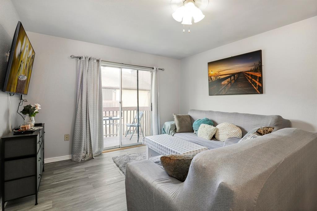 12905 Woodforest Boulevard 406