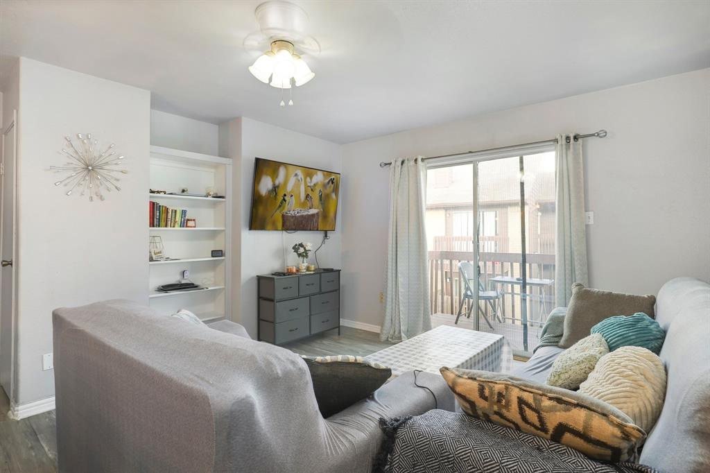 12905 Woodforest Boulevard 406