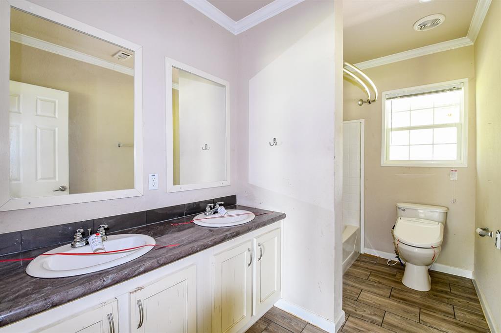 16818 Keith Circle, Alvin, Texas image 18