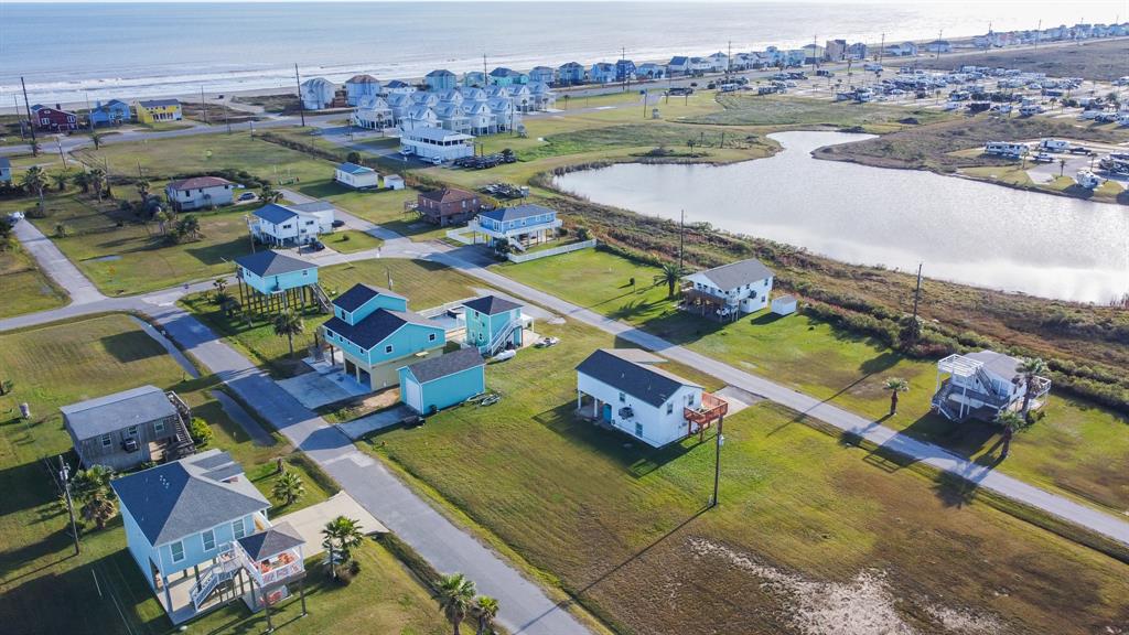 332 6th Street, Galveston, Texas image 3