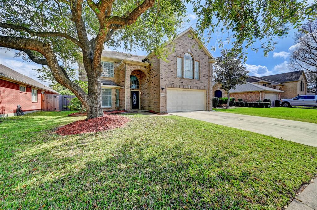 12915 Stratford Heights Drive, Sugar Land, Texas image 2