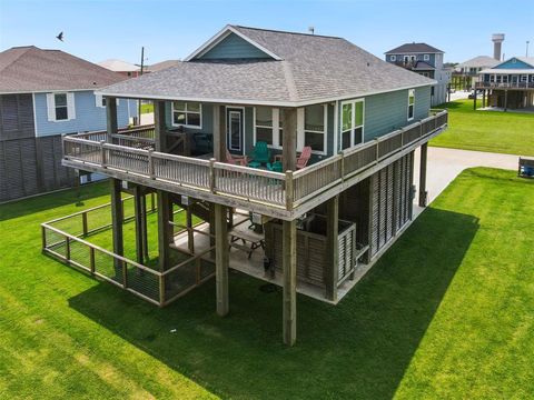 A home in Port Bolivar