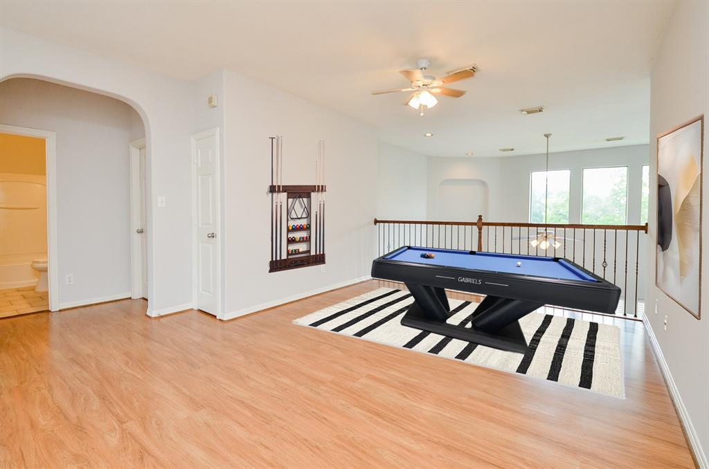 3911 Fallsbrook Court, Sugar Land, Texas image 20