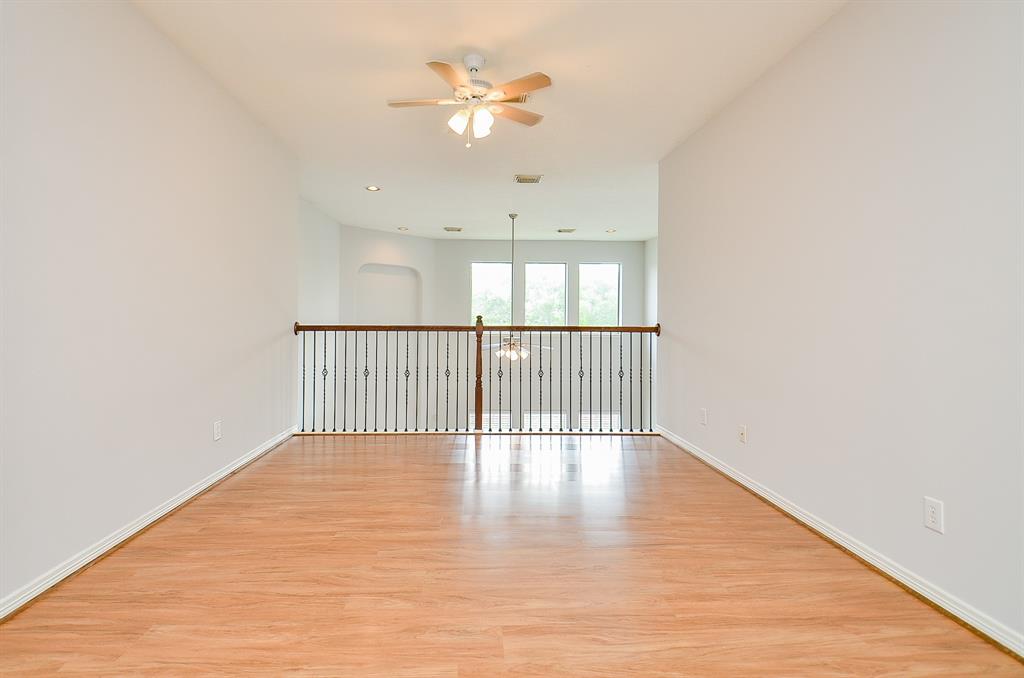3911 Fallsbrook Court, Sugar Land, Texas image 21
