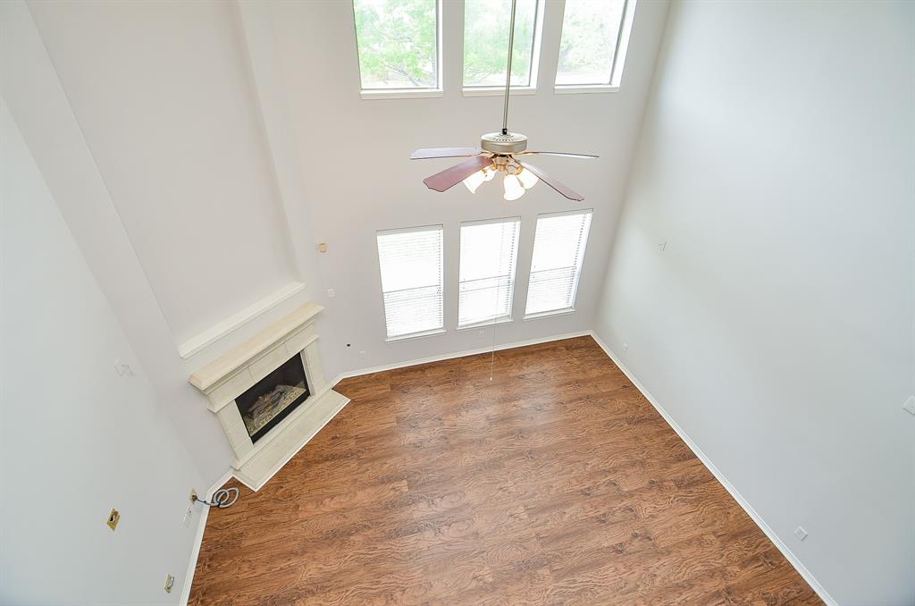 3911 Fallsbrook Court, Sugar Land, Texas image 19