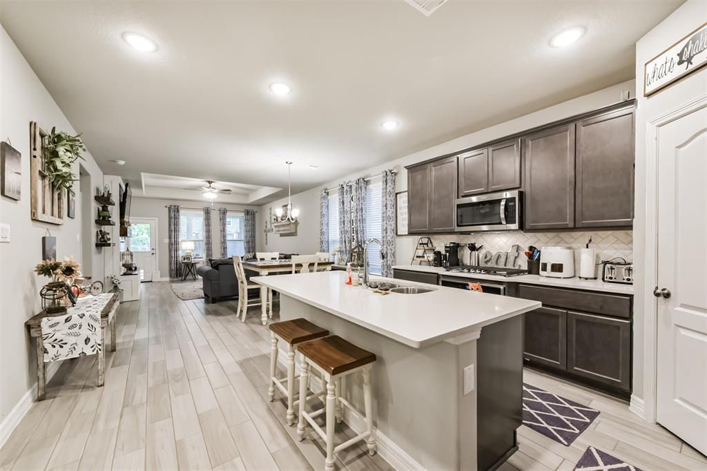123 Buttonwood Court, Conroe, Texas image 11