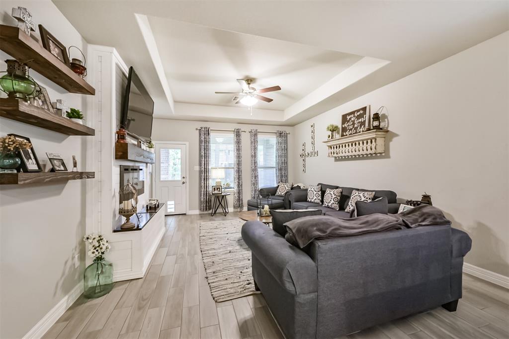 123 Buttonwood Court, Conroe, Texas image 7