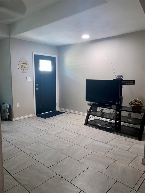 6706 Tippett Street, Houston, Texas image 3