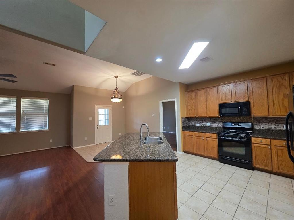 19518 Grand Colony Court
