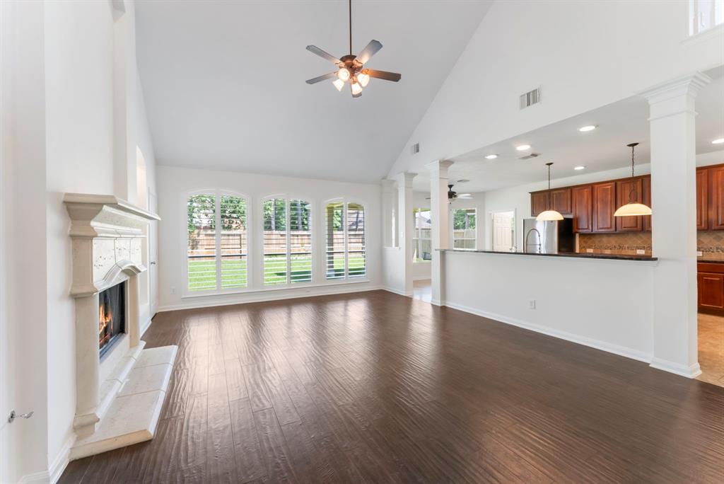 7511 Stonebridge Creek Lane, Humble, Texas image 9