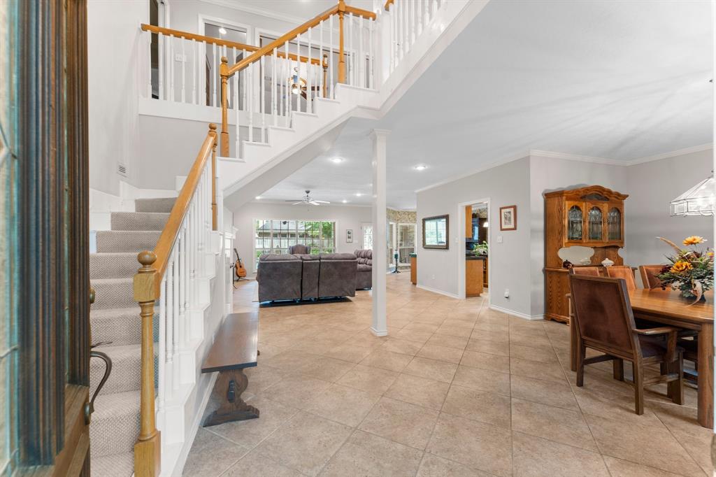 427 Heather Lane, Conroe, Texas image 7