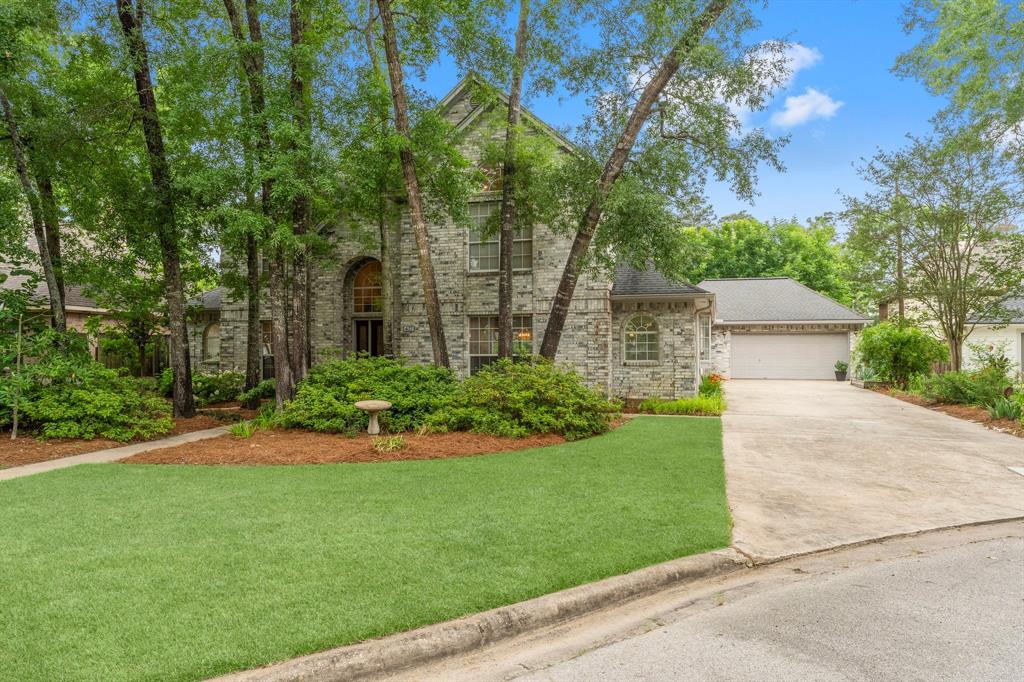 427 Heather Lane, Conroe, Texas image 1