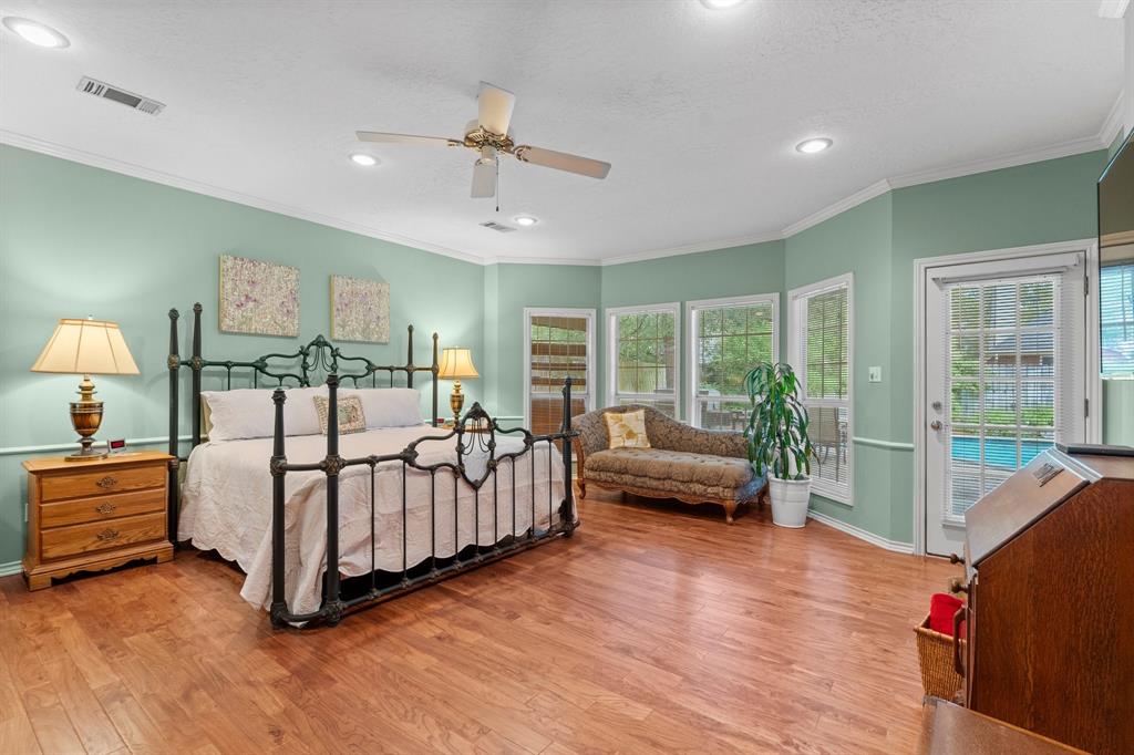 427 Heather Lane, Conroe, Texas image 18