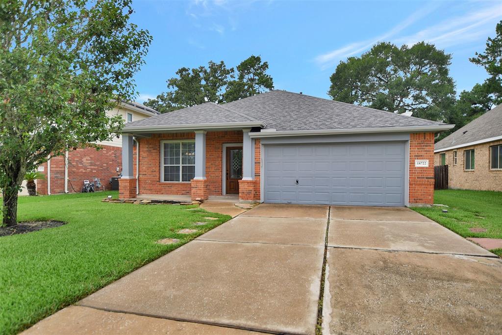 18722 Cluster Oaks Drive