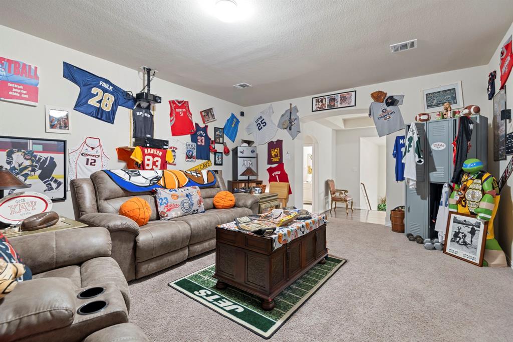 3203 Jeanette Circle, Mont Belvieu, Texas image 13