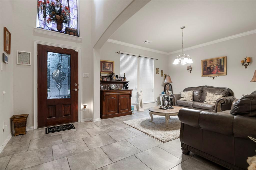 3203 Jeanette Circle, Mont Belvieu, Texas image 6