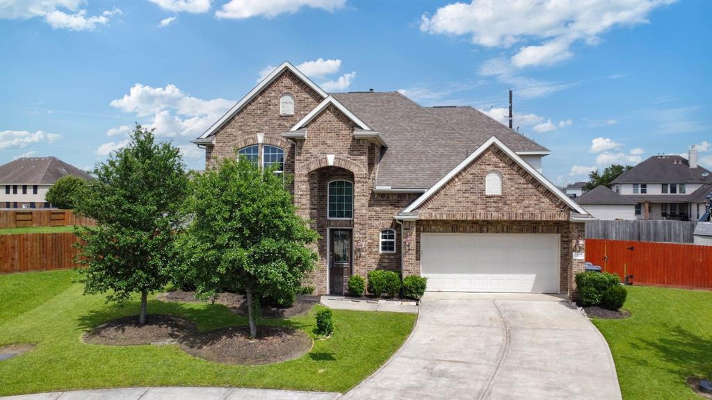 3203 Jeanette Circle, Mont Belvieu, Texas image 1