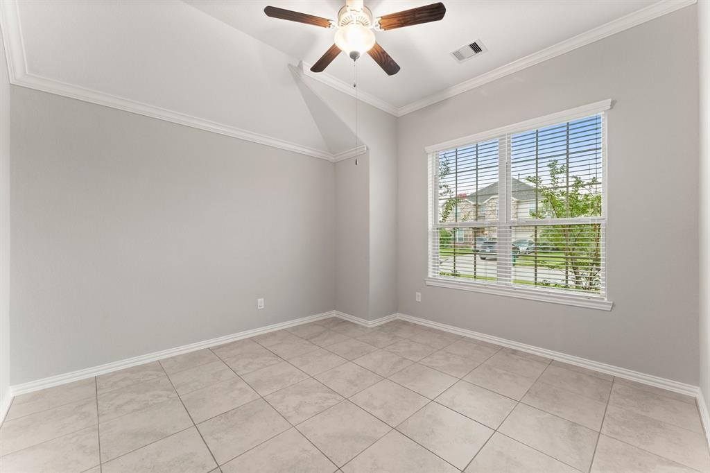 27918 Creek Flat Drive, Spring, Texas image 8