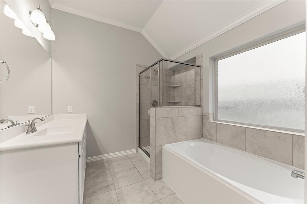 27918 Creek Flat Drive, Spring, Texas image 35