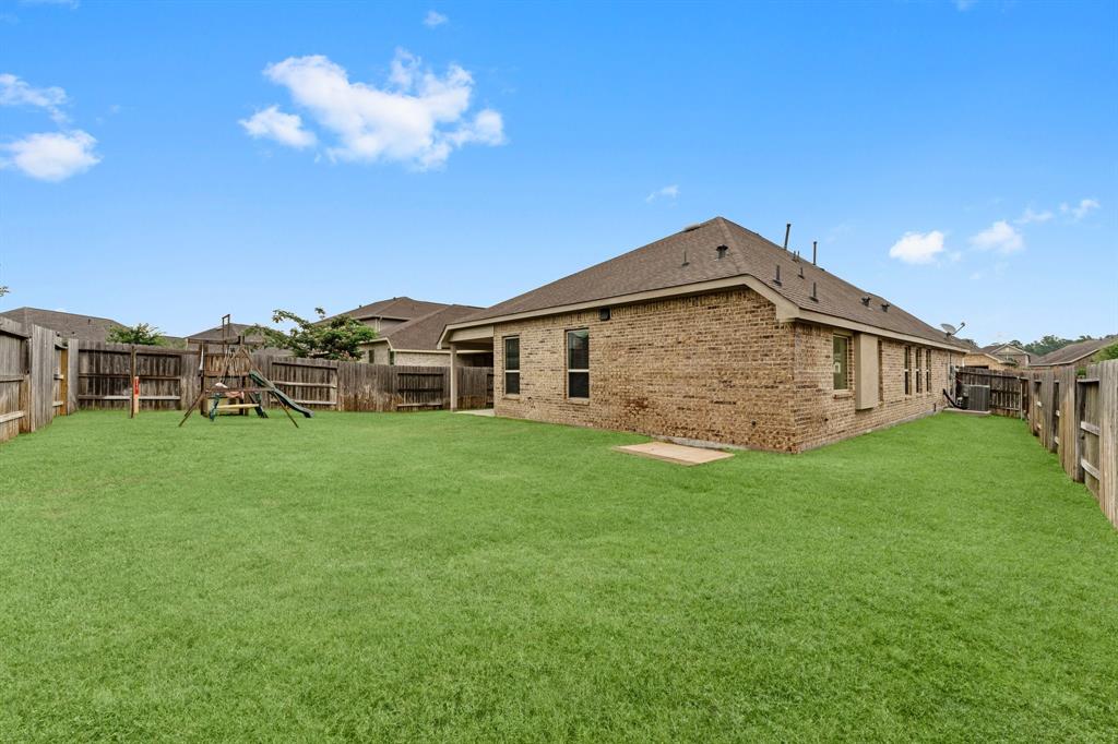 27918 Creek Flat Drive, Spring, Texas image 41