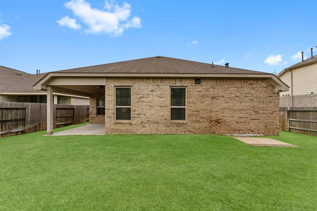27918 Creek Flat Drive, Spring, Texas image 40