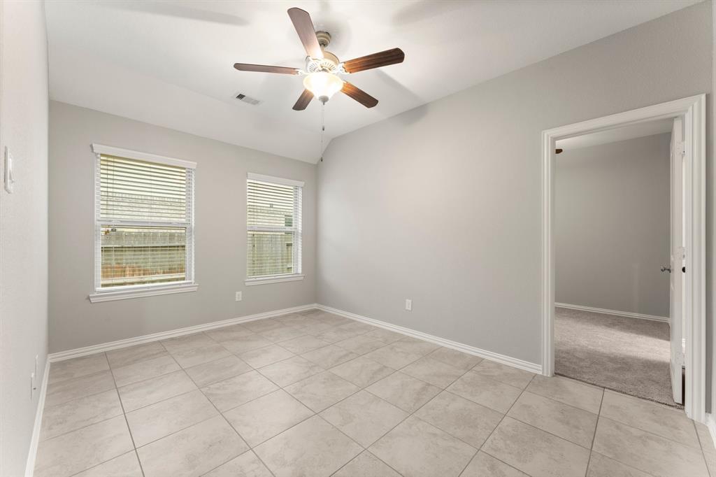 27918 Creek Flat Drive, Spring, Texas image 20