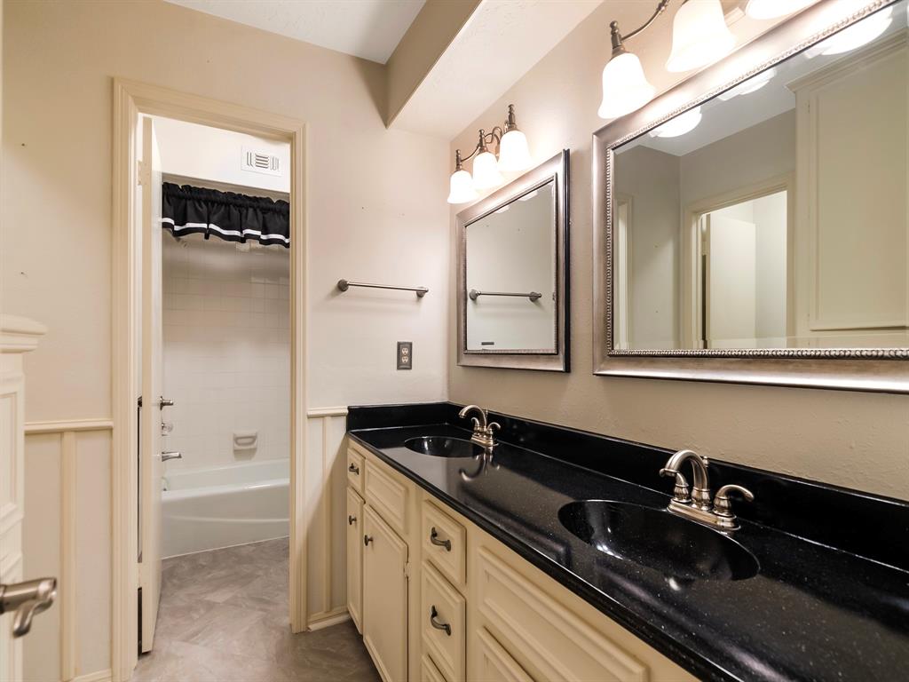 16707 Rugby Court, Spring, Texas image 27
