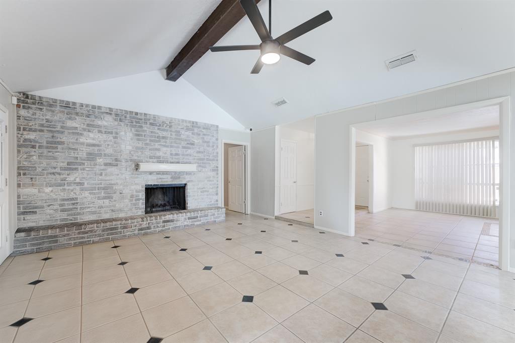2806 Quail Valley East Drive, Missouri City, Texas image 25