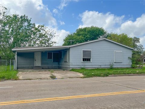 A home in Texas City