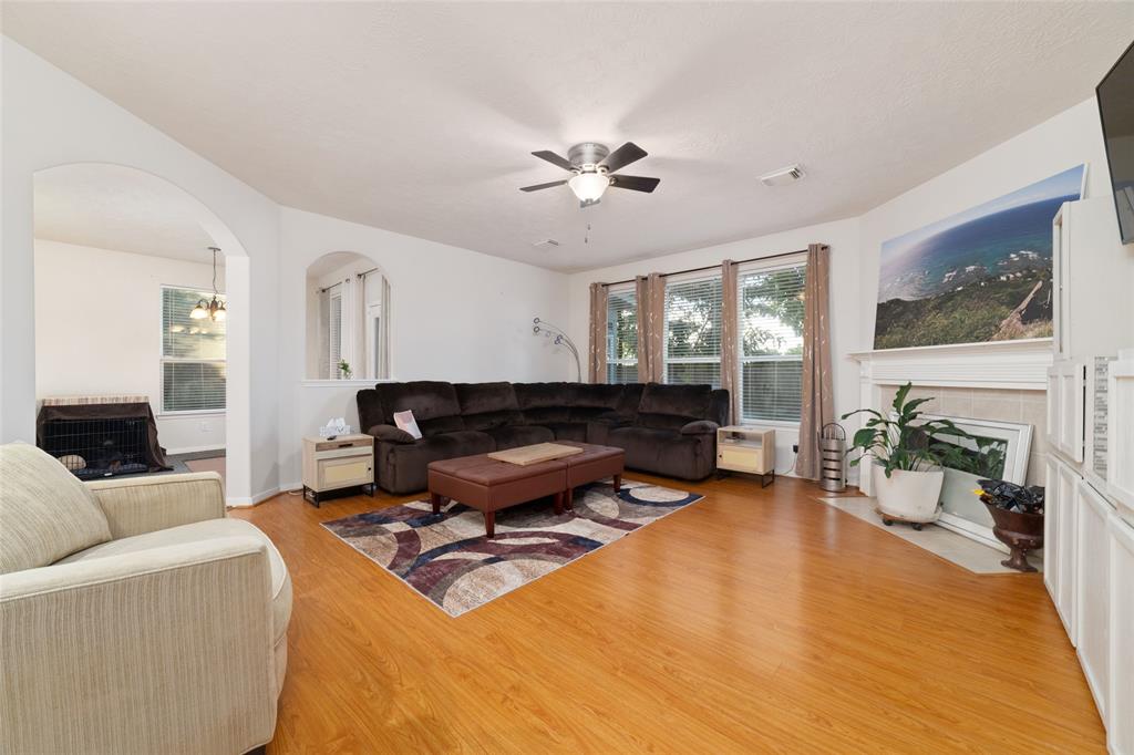 18018 Secret Branch Lane, Cypress, Texas image 19