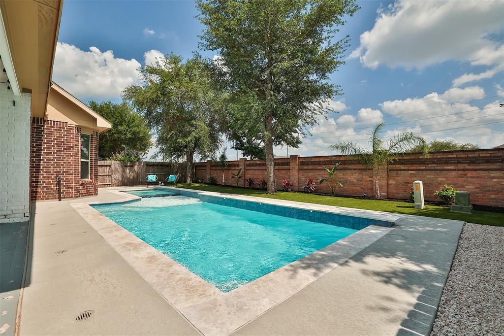 27619 Dalton Bluff Court, Katy, Texas image 38