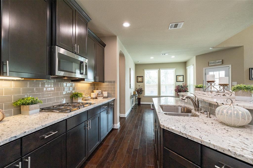 27619 Dalton Bluff Court, Katy, Texas image 17
