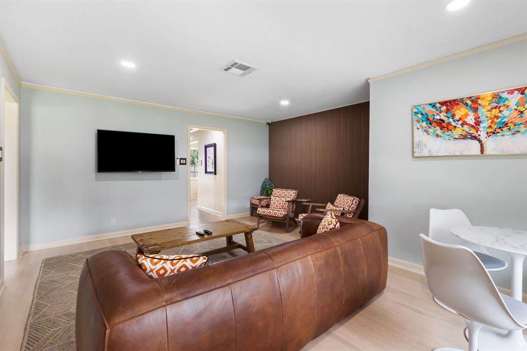 6727 Lindyann Lane, Houston, Texas image 4
