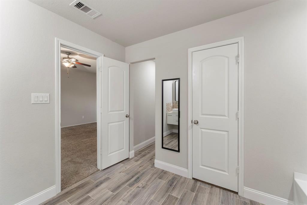14077 Lake Crescent Drive, Conroe, Texas image 30