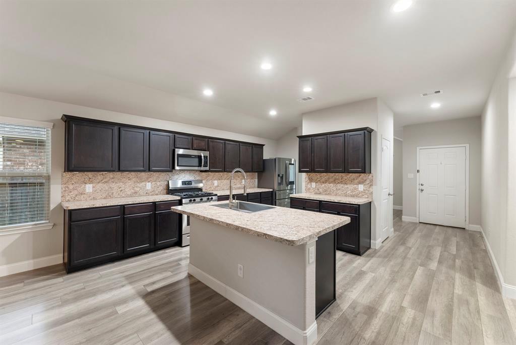 14077 Lake Crescent Drive, Conroe, Texas image 9