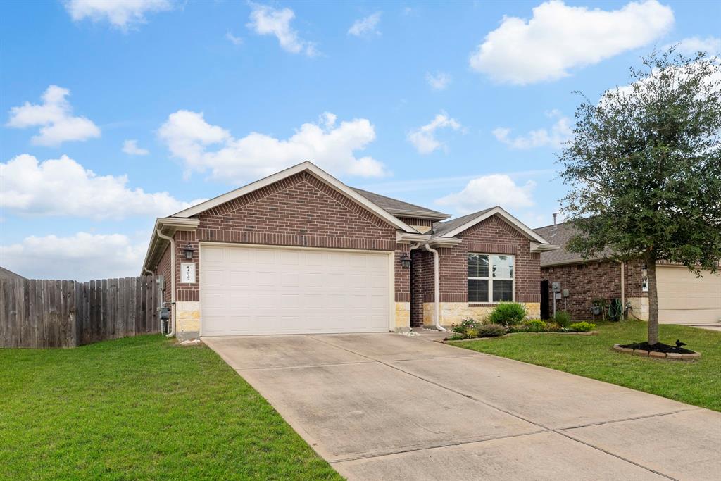 14077 Lake Crescent Drive, Conroe, Texas image 2