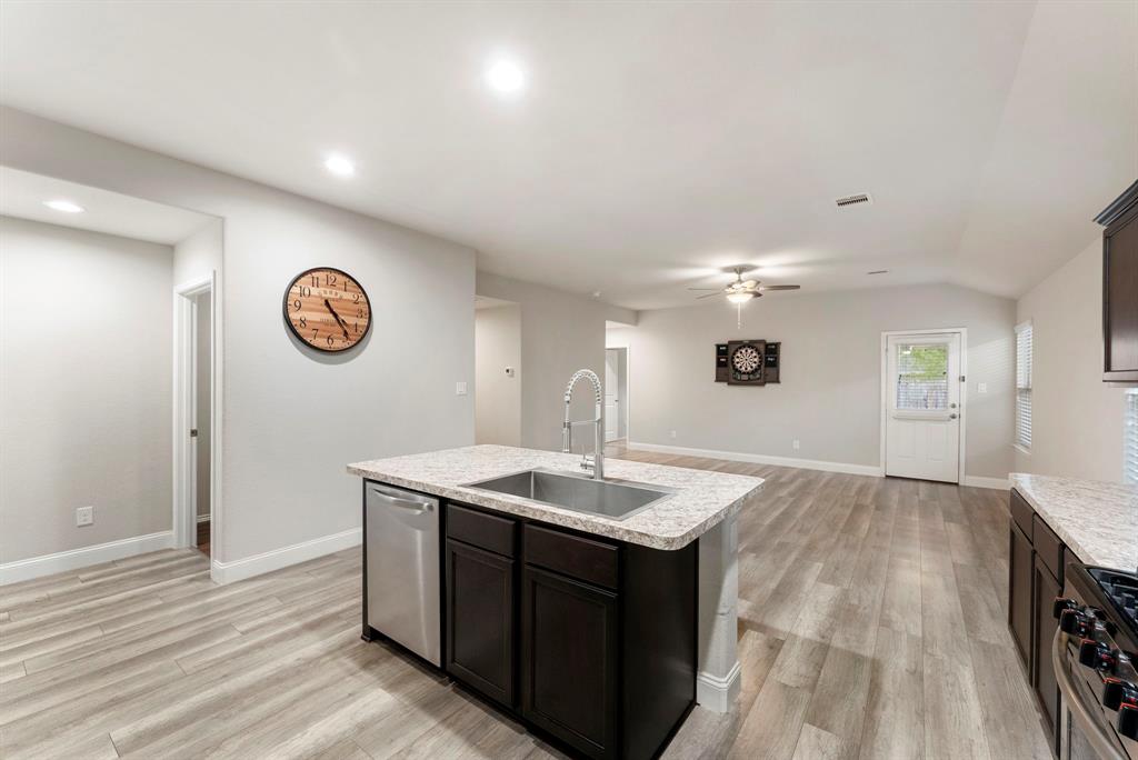 14077 Lake Crescent Drive, Conroe, Texas image 11