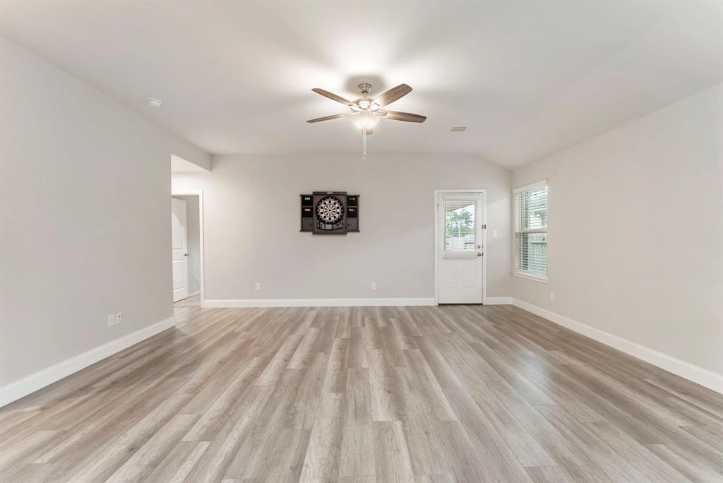 14077 Lake Crescent Drive, Conroe, Texas image 14
