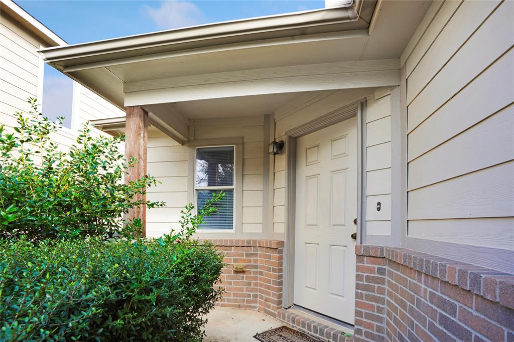 9343 Norwood Trails Drive, Humble, Texas image 1