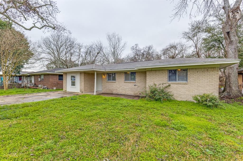 206 Prune Street, La Marque, Texas image 4