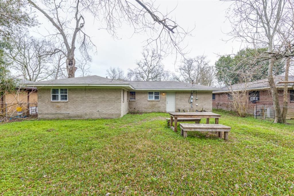 206 Prune Street, La Marque, Texas image 23